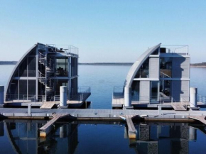 Apartment in a floating house on the Geierswalder See